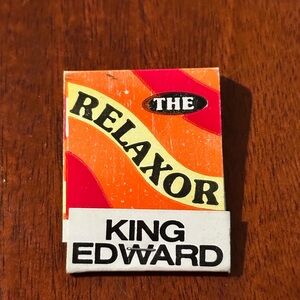 Vintage Matchbook The Relaxor King Edward Cigar Matches